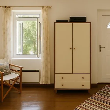 בית נופש Papous House Elaiokhorion