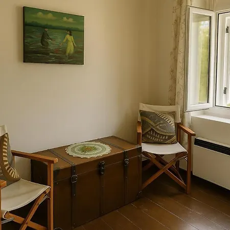 بيت للعطل Papous House Mesokhórion